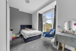 Photo 32- click for photo gallery